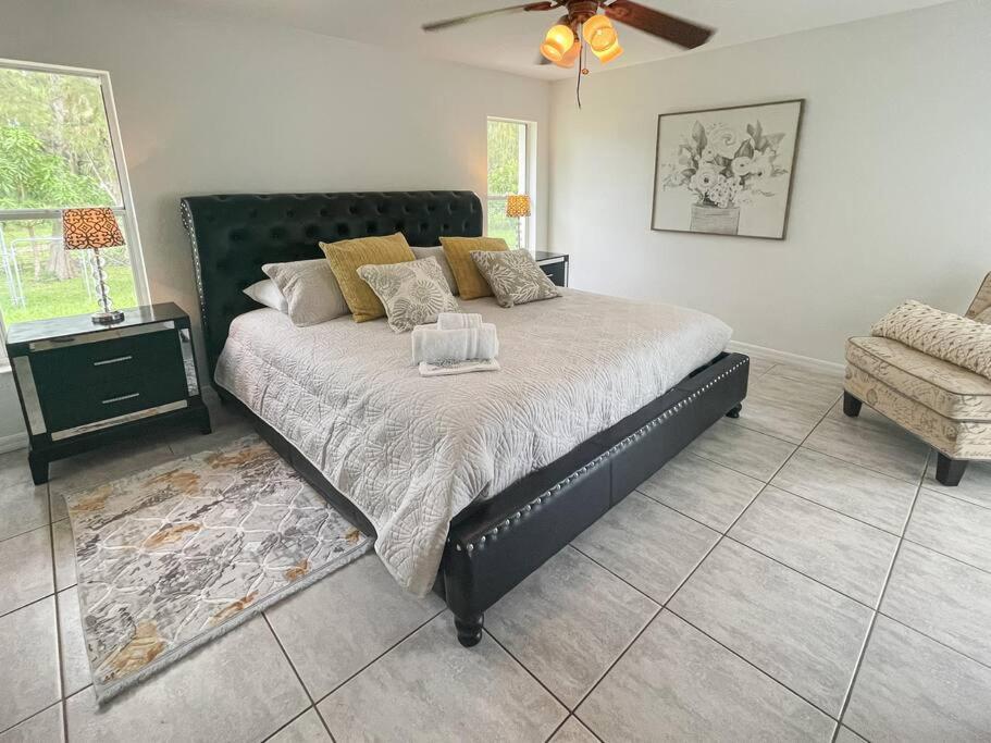 La Finca... Beautiful Countryside Home ! North North Naples エクステリア 写真