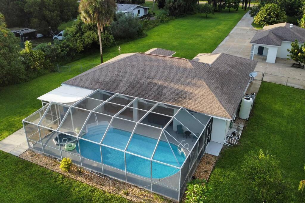 La Finca... Beautiful Countryside Home ! North North Naples エクステリア 写真